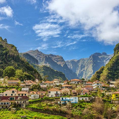 Parque Natural do Ribeiro Frio, montañas del interior de Madeira, Portugal