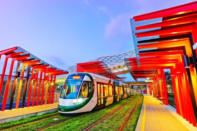 El nuevo tren ligero de Kaohsiung unirá los principales puntos de interés cultural, Taiwán © Javen / Shutterstock
