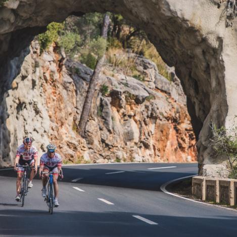 En bicicleta por la Tramuntana, Mallorca, Baleares, España