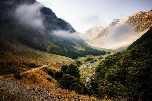 Un remoto valle de montaña en el Parque Nacional de los Alpes Marítimos, Piamonte, Italia © Cristiano Alessandro / Getty Images