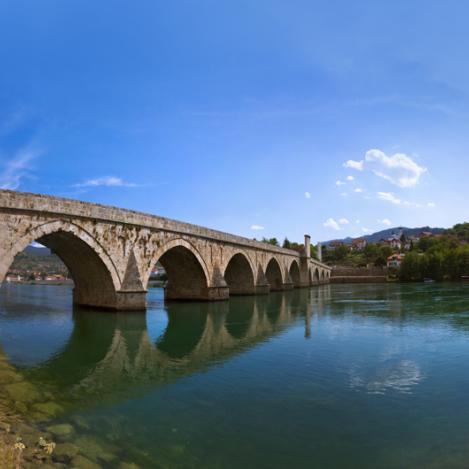 Puente de Mehmet Paša Sokolović, Visegrado, Bosnia y Herzegovina