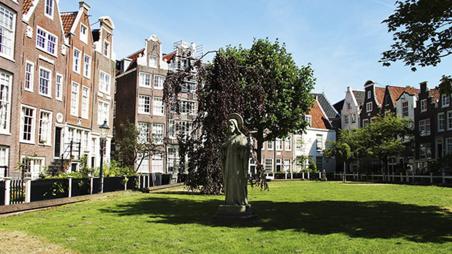 Patio de Begijnhof, Ámsterdam, Países Bajos