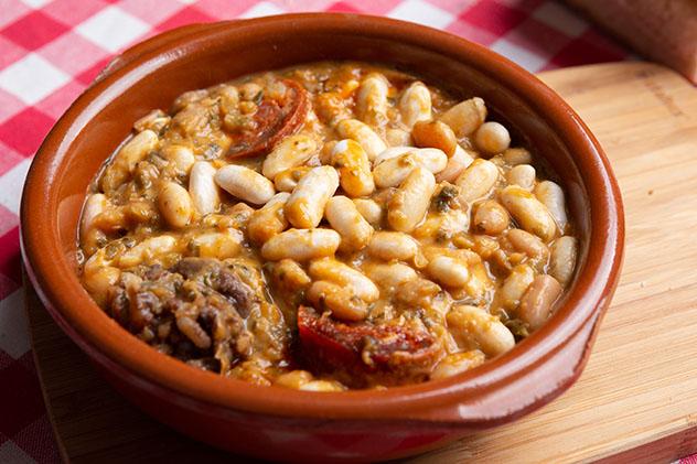 Cocido montañés, gastronomía de Cantabria