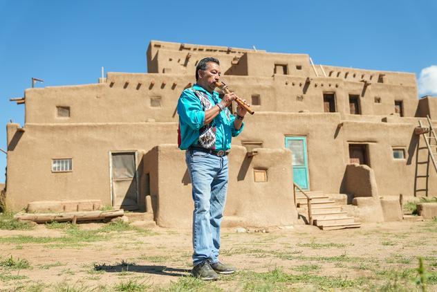 Pueblo de Taos. © Jack Pearce/Lonely Planet
