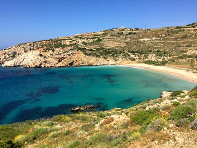 Playa Kendros, en Donousa, accesible por un sendero desde Stavros, Pequeñas Cícladas, islas griegas, Grecia © Carolyn Bain / Lonely Planet