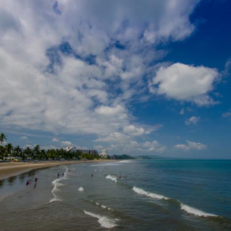 Playa Same, costa norte, Ecuador