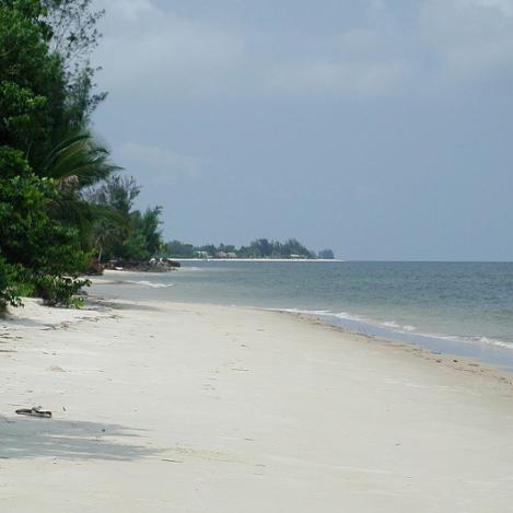 Point Denis, Gabón