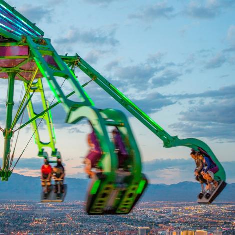 Stratosphere Tower, a 350m, Las Vegas, California, EE UU