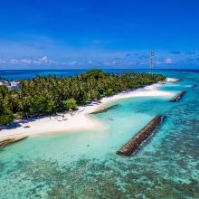 Vista de la isla Fulidhoo en Maldivas.