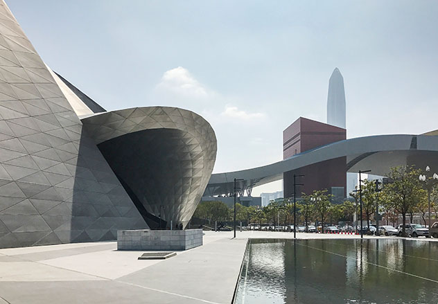 Shēnzhèn, China: (MOCAPE) Museo de Arte Contemporáneo y de Exposición de Urbanismo