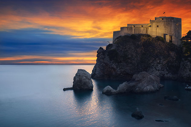 Puesta de sol en Dubrovnik: fortaleza Lovrijenac