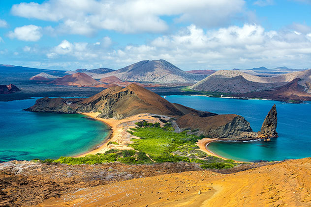 Dos playas de Isla Bartolomé, en las Islas Galápagos, Ecuador © DC_Colombia / Getty Images