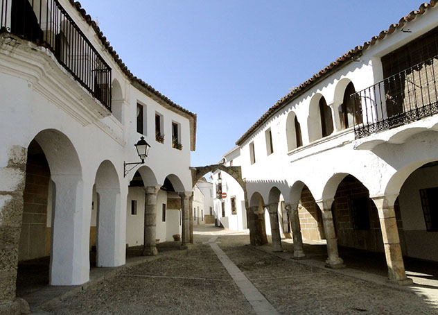 Plaza Mayor de Garrovillas, Cáceres, Extremadura: ruta por el oeste de España