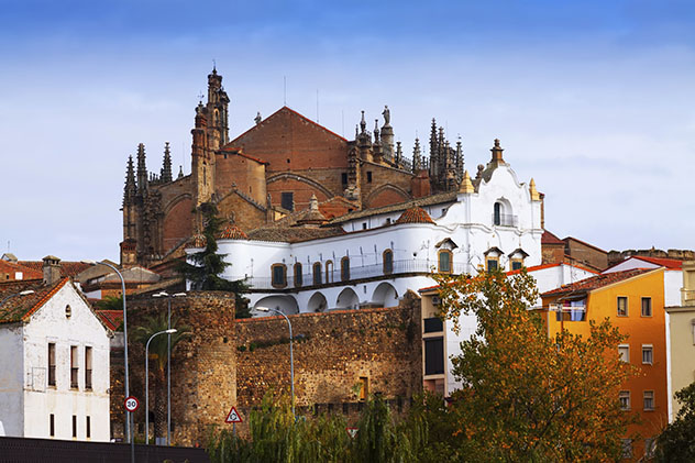Catedral de Planencia, Cáceres, Extremadura: ruta por el oeste de España