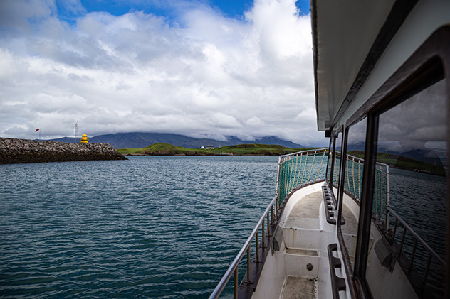 Ferry, Islandia © Alexander Howard / Lonely Planet