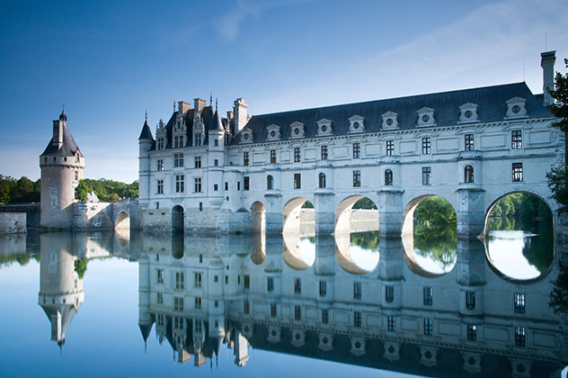 El majestuoso Château de Chenonceau, cerca de Blois, valle del Loira, Francia © krzych-34 / Getty Images