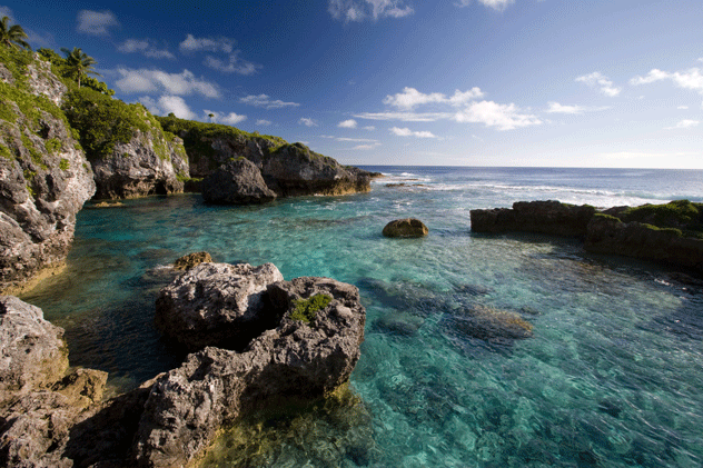 Niue tiene un número limitado de turistas, por lo que podrías tener las Limu Pools casi para ti solo. © rediguana_nz / Getty Images