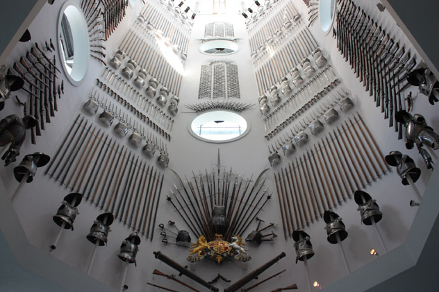 Hall of Steel, Royal Armouries, Leeds, Inglaterra © Lorna Parkes / Lonely Planet