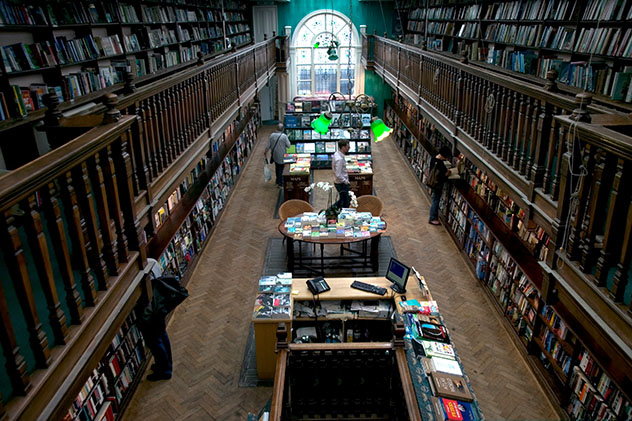 Librería Daunt Books, Londres, Inglaterra © Doug McKinlay / Lonely Planet