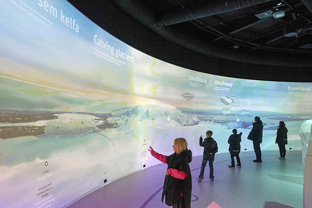 Reikiavik museo: exposición 'Forces of Nature' en el Perlan