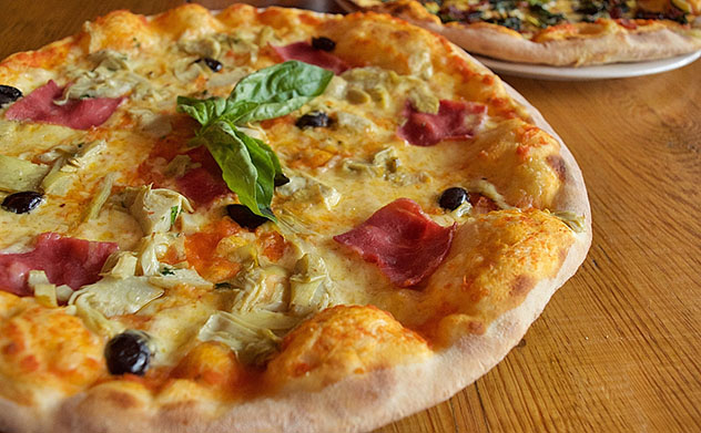 Katmandú y la gastronomía de Nepal: 'pizza'