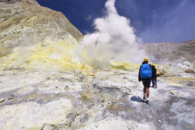 Isla White, en Nueva Zelanda, es uno de los pocos sitios del mundo donde se puede andar dentro de un volcán, Nueva Zelanda © Jiri Foltyn / Shutterstock
