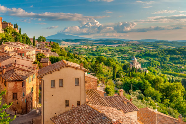 Paisaje de la Toscana visto desde las murallas de Montepulciano.  ©  Jarek Pawlak/Shutterstock