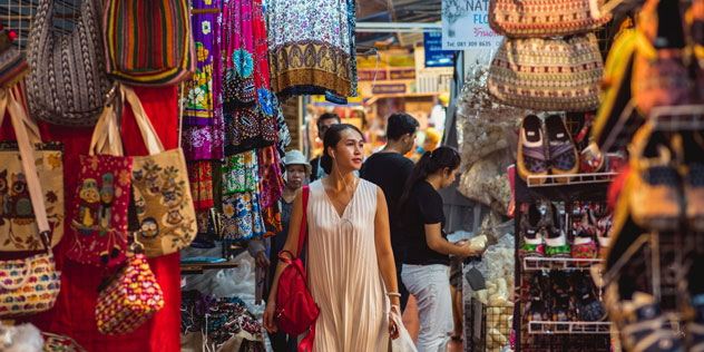 Mercado de Chatuchak ©David Bokuchava/Shutterstock.