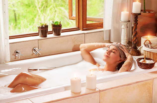 Crear un ambiente relajante para un ‘spa’ en casa