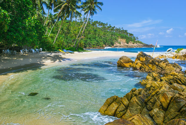 Playa Mirissa, Sri Lanka © Val Shevchenko / Shutterstock