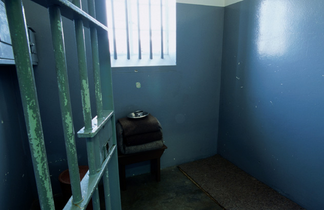Celda de Mandela en la prisión de Robben Island, Sudáfrica © Ariadne Van Zandbergen / Lonely Planet