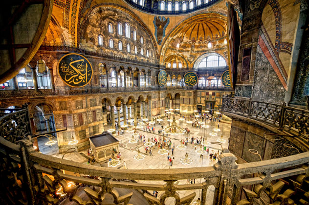 Santa Sofía, Estambul, Turquía © Artur Bogacki / Shutterstock