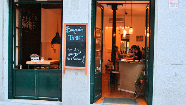 Entrada del Restaurante Tándem en Madrid