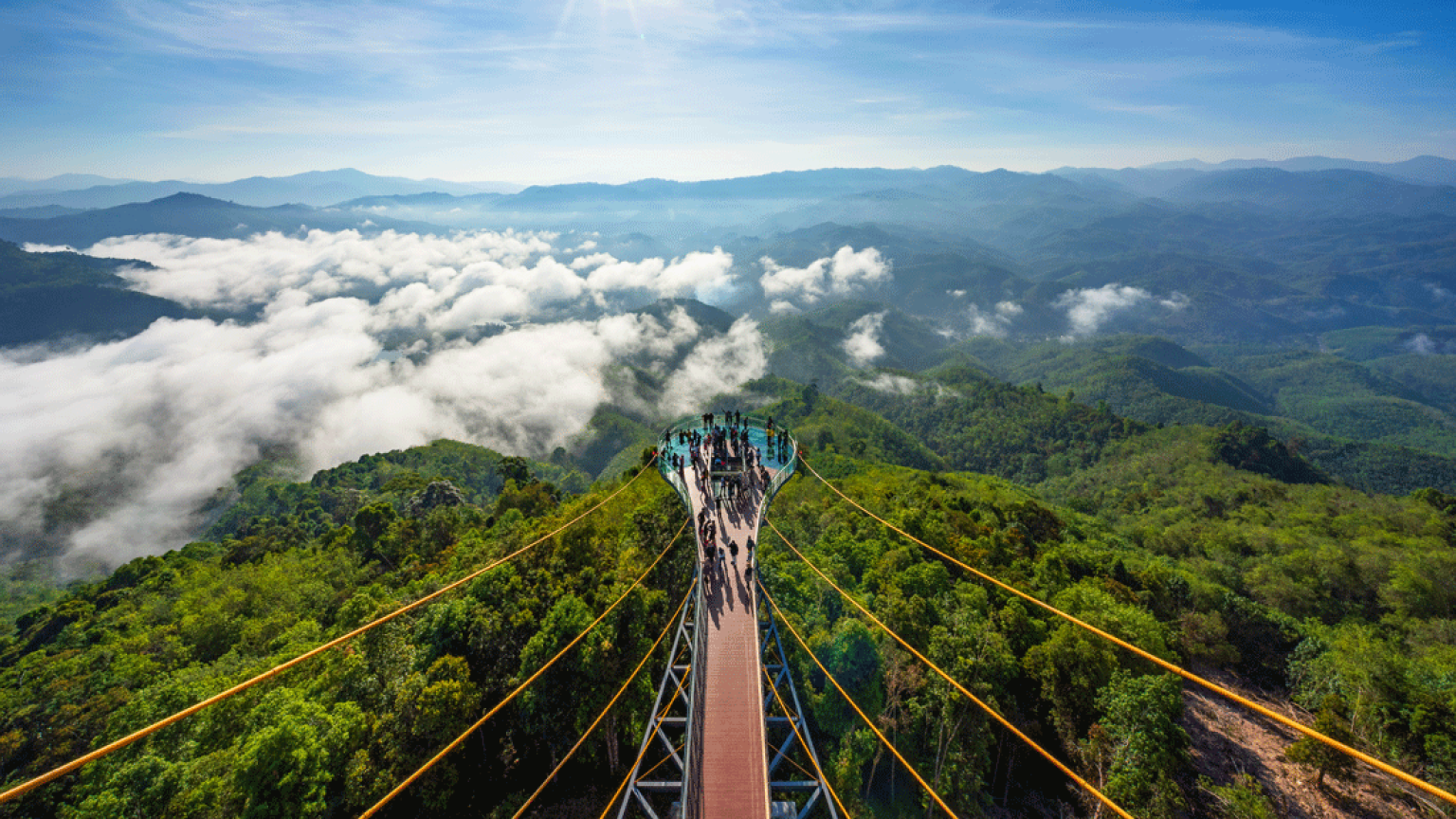 El puente más largo de Asia, Aiyerweng, Tailandia.