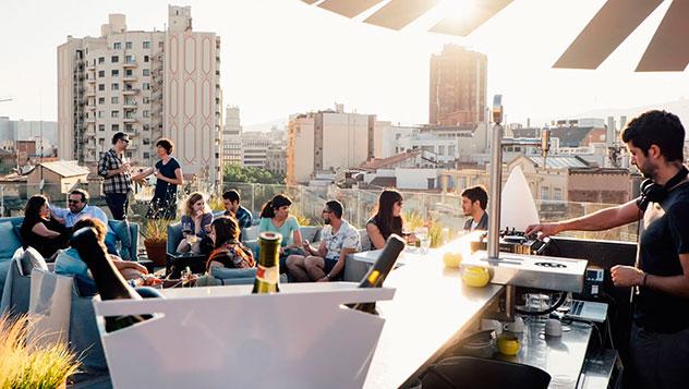 The Rooftop, terraza del Yurbban hotel en Barcelona, Cataluña, España