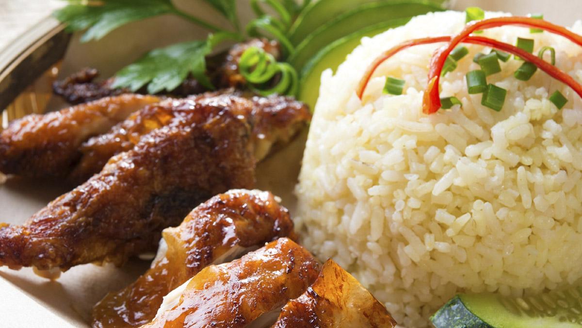 Gastronomía de Singapur: pollo con arroz