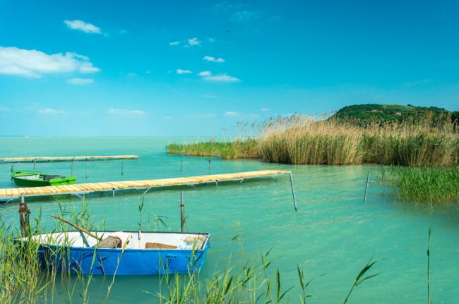 Orilla septentrional del lago Balatón, Hungría