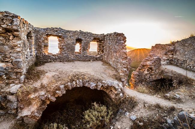 Castillo en ruinas de Himarë, Albania