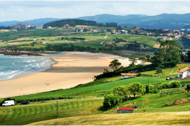 Playa de Oyambre, Cantabria, España