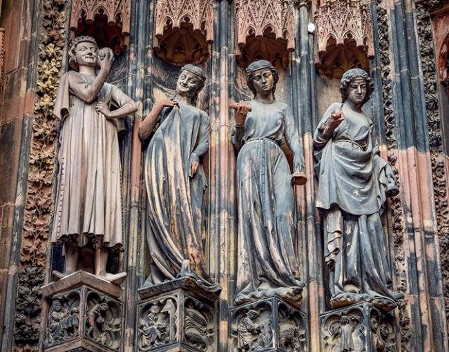 Fachada de la catedral de Notre-Dame