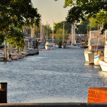 Vista desde el City Dock en un día de verano, Annapolis