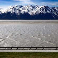 Paso por la carretera de Turnagain Arm