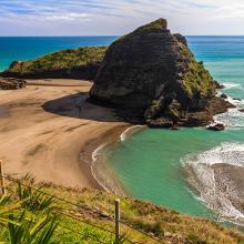 Piha Beach