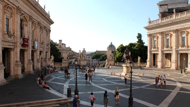 Piazza del Campidoglio © Antonella Profeta - www.flickr.com/photos/antonellaprof/14869891642