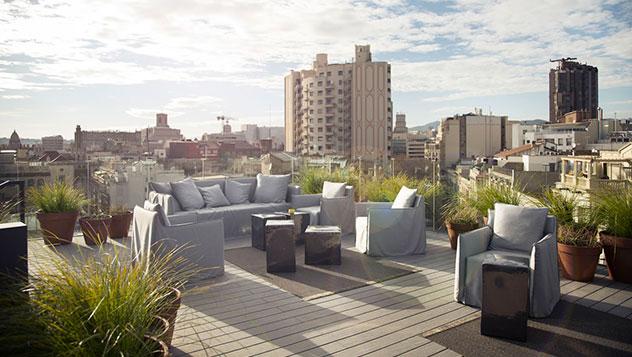 Vistas desde The Rooftop, la terraza del Yurbban Hotel en Barcelona