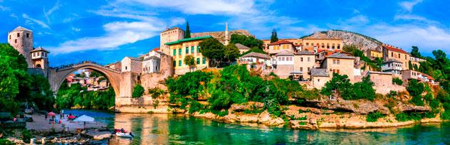 Stari Most. © leoks/Shutterstock