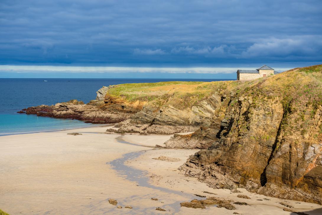 Ermita de Santa Comba en Ferrol, Galicia, España © Sergio Formoso / Shutterstock 