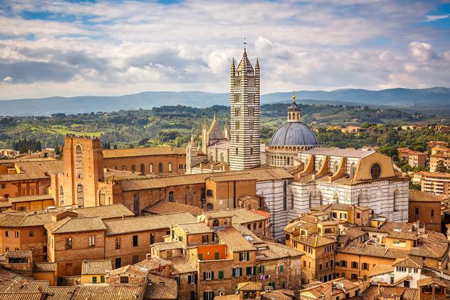 Vista aérea de la catedral de Siena. S.Borisov/Shutterstock ©